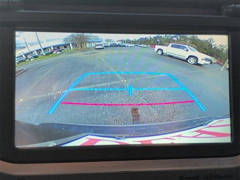 Used 2016 Toyota 4Runner SR5 image 19