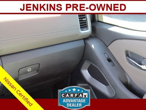 Certified 2023 Nissan Frontier SV w/ SV Convenience Package RWD image 19