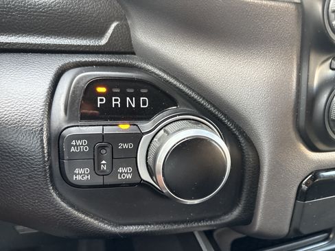 Used 2021 RAM 1500 Big Horn AWD/4WD image 30