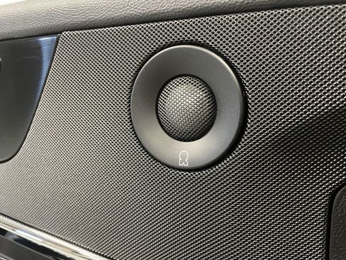 New 2025 Lincoln Corsair Reserve w/ Equipment Group 202A image 22