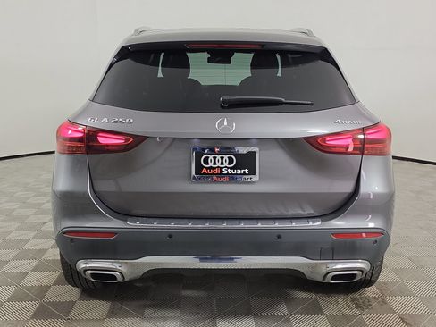 Used 2025 Mercedes-Benz GLA 250 4MATIC image 6