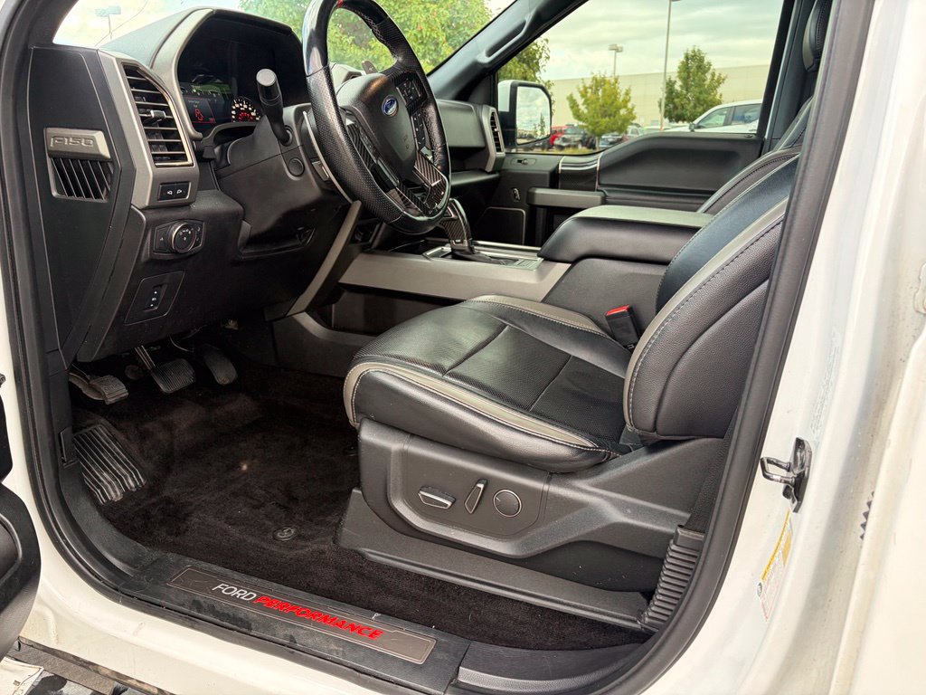 Used 2018 Ford F150 Raptor w/ Equipment Group 802A Luxury AWD/4WD image 26