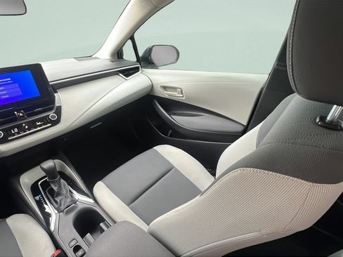 Certified 2023 Toyota Corolla LE w/ LE Convenience Package FWD image 12