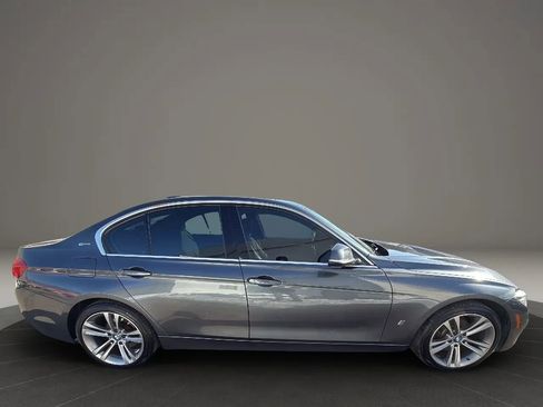Used 2018 BMW 330e RWD image 5