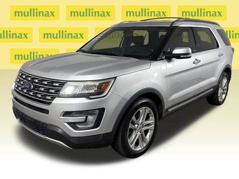 Used 2017 Ford Explorer Limited FWD image 10