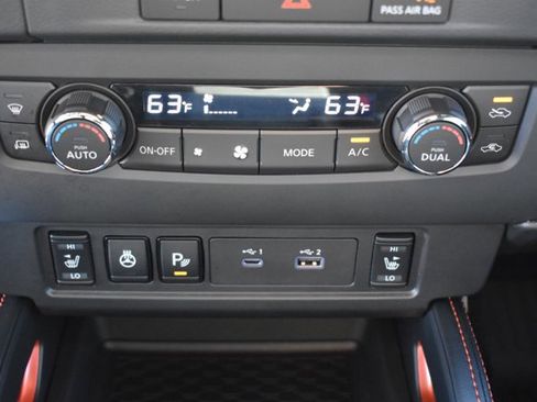 Used 2024 Nissan Frontier PRO-4X w/ Pro Convenience Package image 27