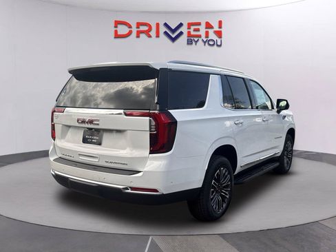New 2026 GMC Yukon Elevation RWD image 4