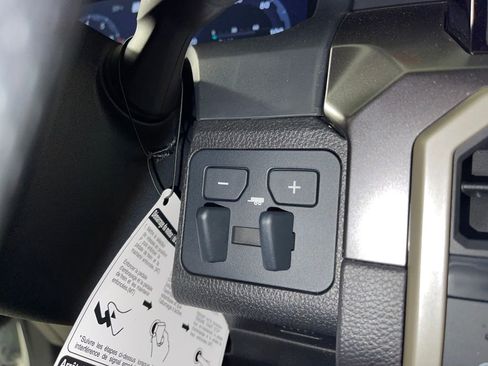 New 2025 Toyota Tacoma TRD Off-Road image 30