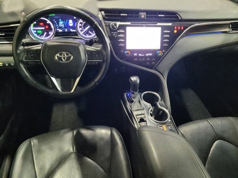 Used 2020 Toyota Camry XLE w/ Driver Assist Package image 22