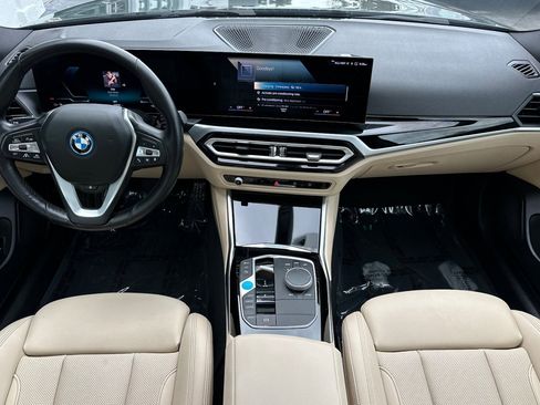 Used 2023 BMW i4 eDrive35 RWD image 12