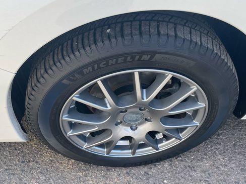 Used 2017 Subaru Impreza 2.0i AWD/4WD image 20