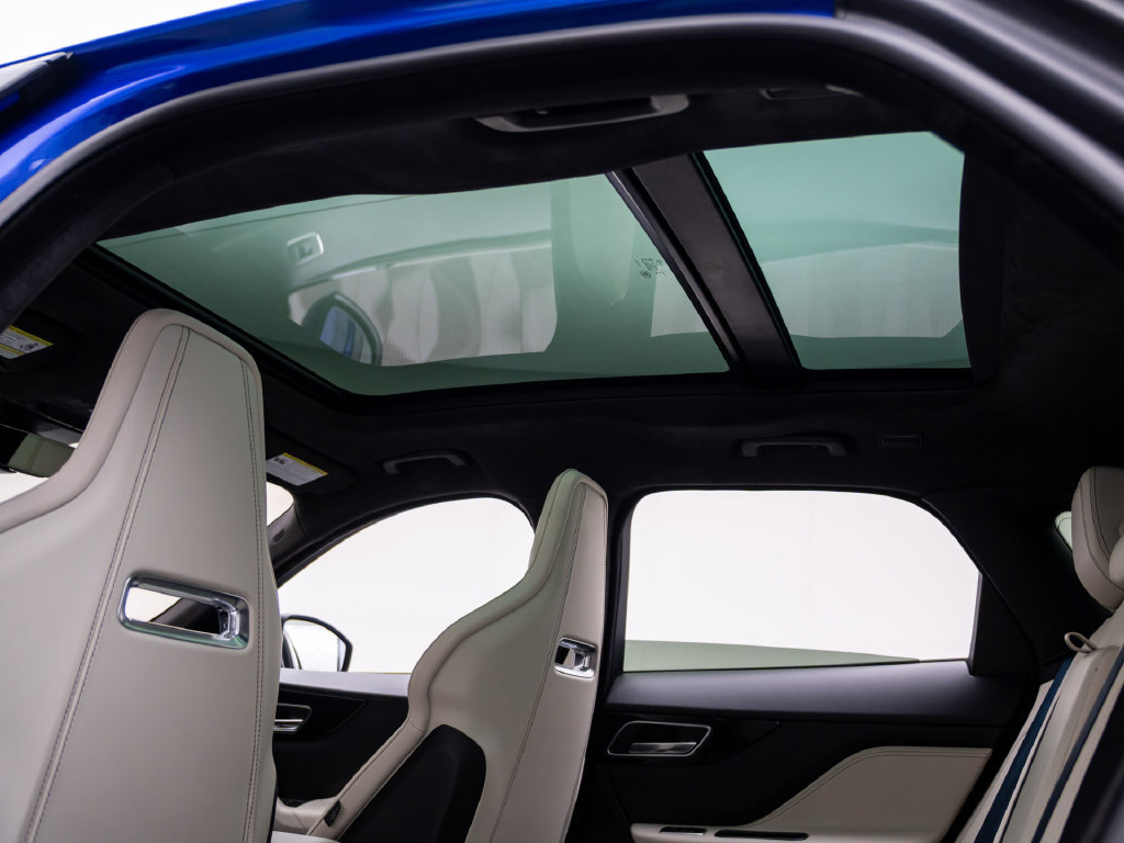 Used 2020 Jaguar F-PACE R-Sport AWD/4WD image 18