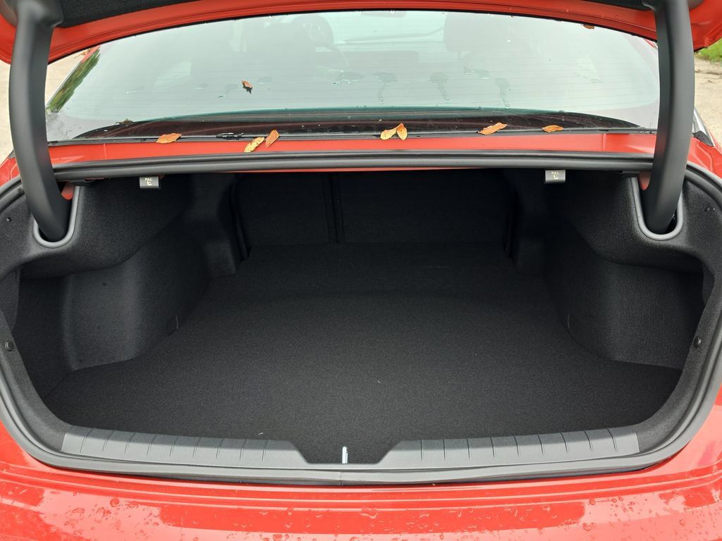 New 2026 Kia K5 GT-Line w/ GT-Line Premium Package FWD image 10