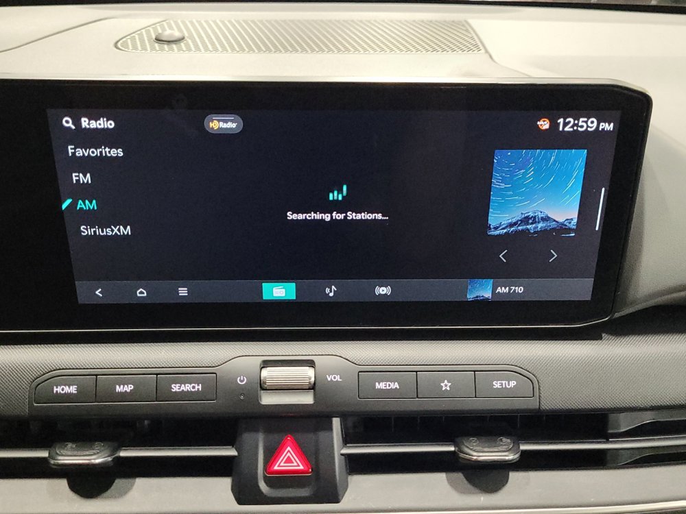 Used 2025 Kia K4 FWD image 25