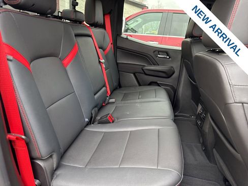 Used 2024 Chevrolet Colorado Z71 w/ Z71 Convenience Package 2 image 10
