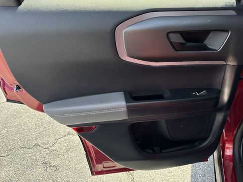 Used 2025 Ford Bronco Sport Badlands image 21