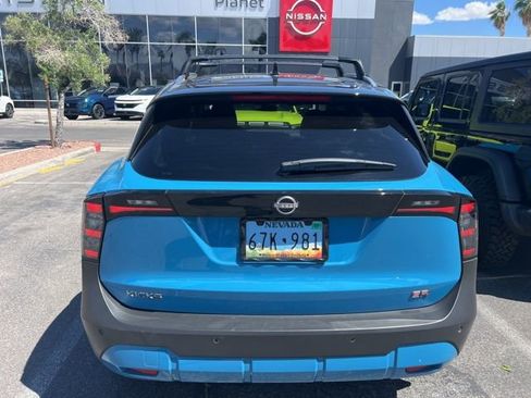 Used 2025 Nissan Kicks SR image 4