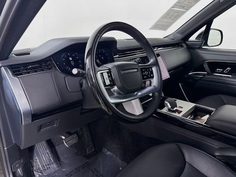 Certified 2024 Land Rover Range Rover Long Wheelbase SE AWD/4WD image 9