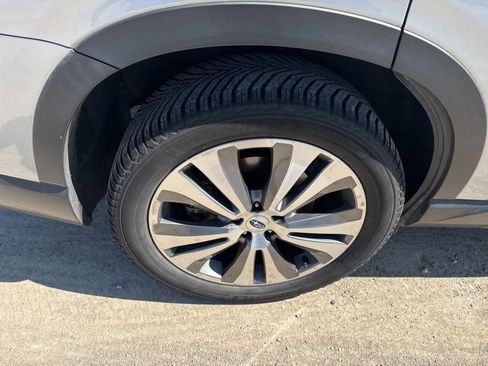 Used 2019 Subaru Ascent Limited AWD/4WD image 8