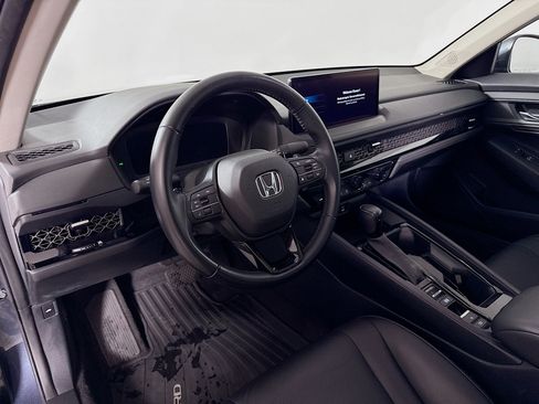 Used 2023 Honda Accord EX-L image 9
