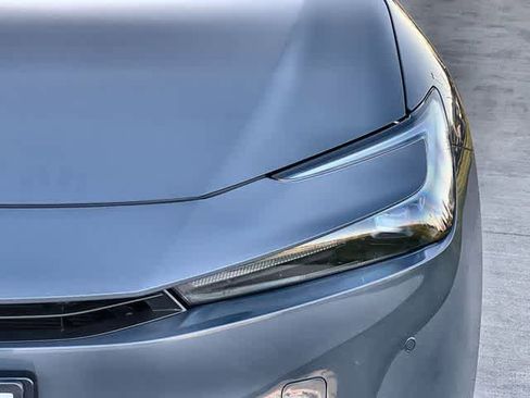 Used 2024 Toyota Prius XLE image 24