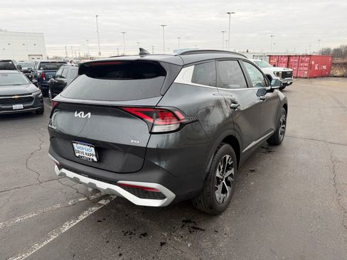 Used 2025 Kia Sportage EX w/ Premium Package image 6