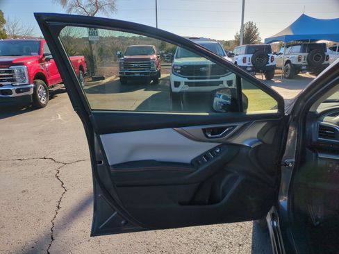 Used 2021 Subaru Crosstrek 2.5i Limited image 13