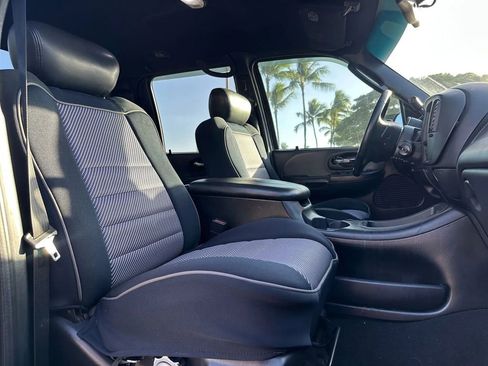 Used 2002 Ford F150 Harley-Davidson image 9