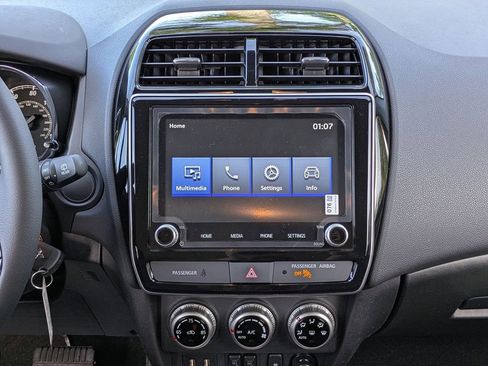 New 2026 Mitsubishi Outlander Sport LE AWD/4WD image 17