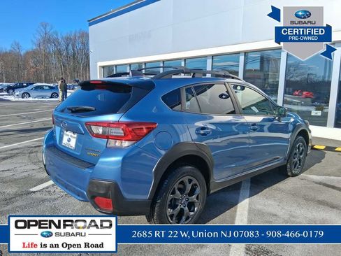 Used 2022 Subaru Crosstrek 2.5i Sport w/ Moonroof Package image 8