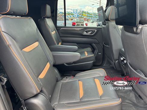 Used 2023 GMC Yukon XL AT4 w/ AT4 Premium Plus Package AWD/4WD image 21
