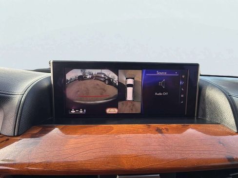 Used 2016 Lexus LX 570 4WD image 12