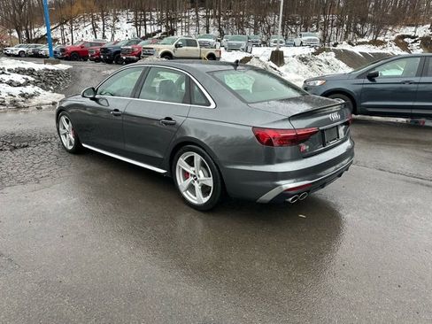 Used 2021 Audi S4 Premium Plus w/ Premium Plus Package image 2