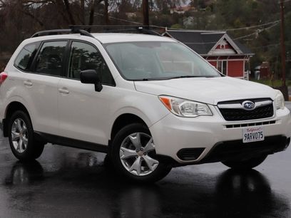 Used 2015 Subaru Forester 2.5i w/ Alloy Wheel Package