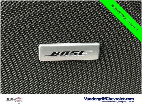 Used 2024 Chevrolet Tahoe High Country AWD/4WD image 19