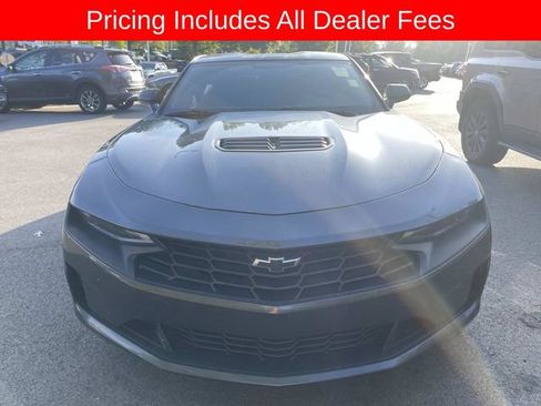 Used 2021 Chevrolet Camaro LT w/ Technology Package RWD image 13