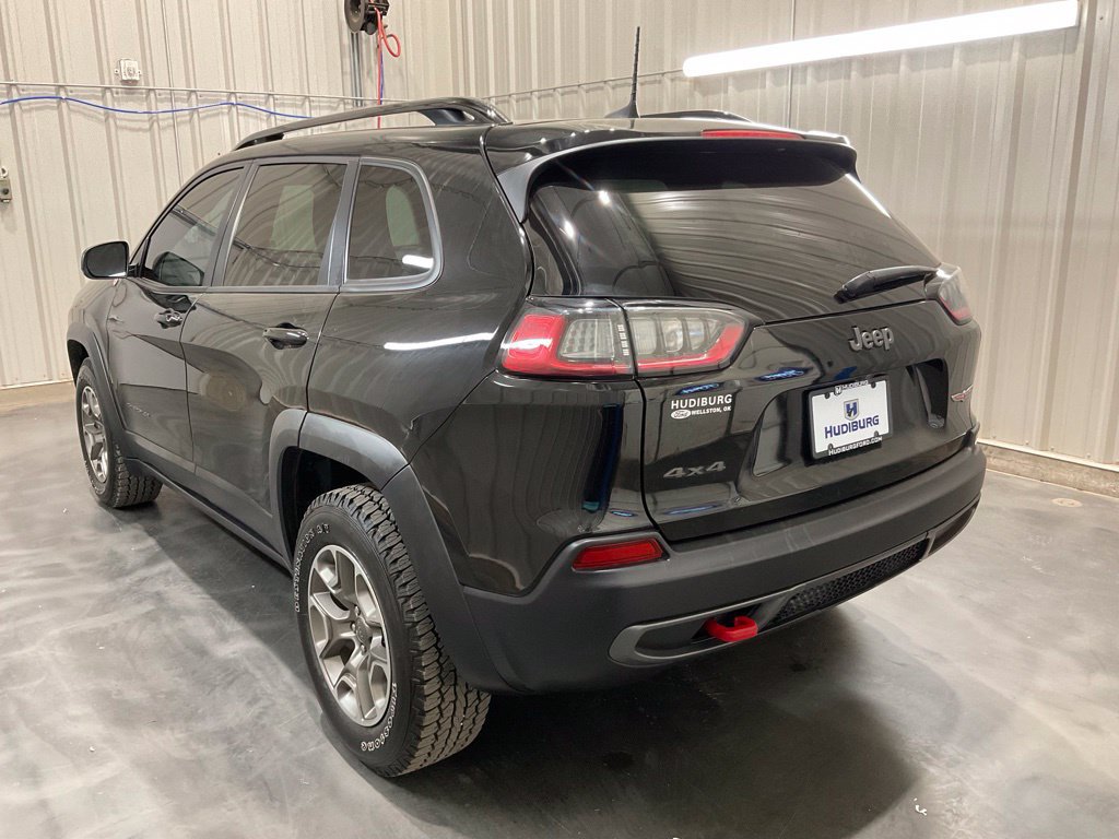 Used 2022 Jeep Cherokee Trailhawk w/ Sun, Sound & Nav Group AWD/4WD image 21