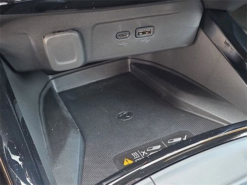 New 2026 Chevrolet Trax RS image 24