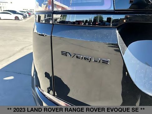 Used 2023 Land Rover Range Rover Evoque SE AWD/4WD image 16