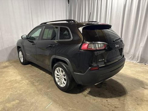 Used 2022 Jeep Cherokee Latitude Lux w/ Mopar Interior Package AWD/4WD image 34