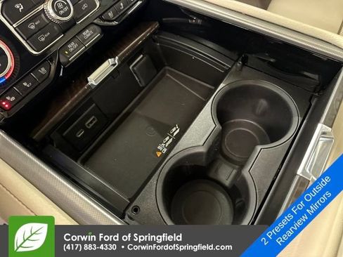 Used 2023 GMC Yukon Denali image 35