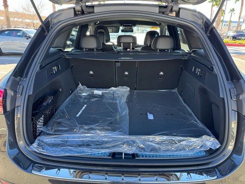 Certified 2025 Mercedes-Benz GLC 300 image 16