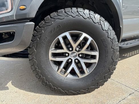 Used 2018 Ford F150 Raptor w/ Equipment Group 802A Luxury AWD/4WD image 54