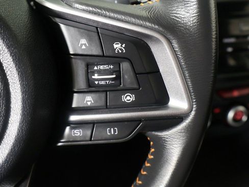 Used 2021 Subaru Crosstrek 2.0i Premium image 37