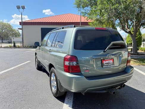 Used 2006 Toyota Highlander 4WD V6 w/ 3rd Row image 7