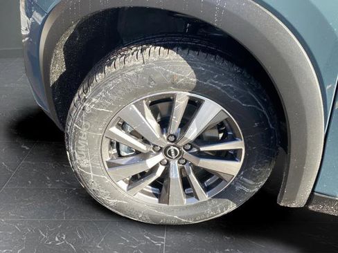 New 2026 Nissan Pathfinder SL image 31