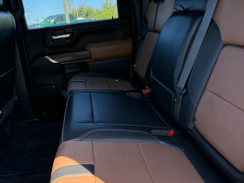 Used 2022 Chevrolet Silverado 2500 High Country w/ LPO, Dark Essentials Package AWD/4WD image 43