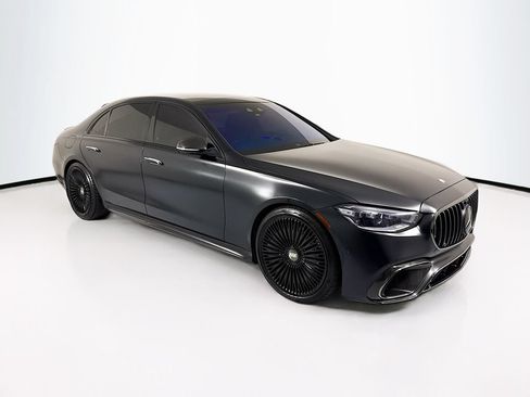 Used 2024 Mercedes-Benz S 63 AMG S image 3