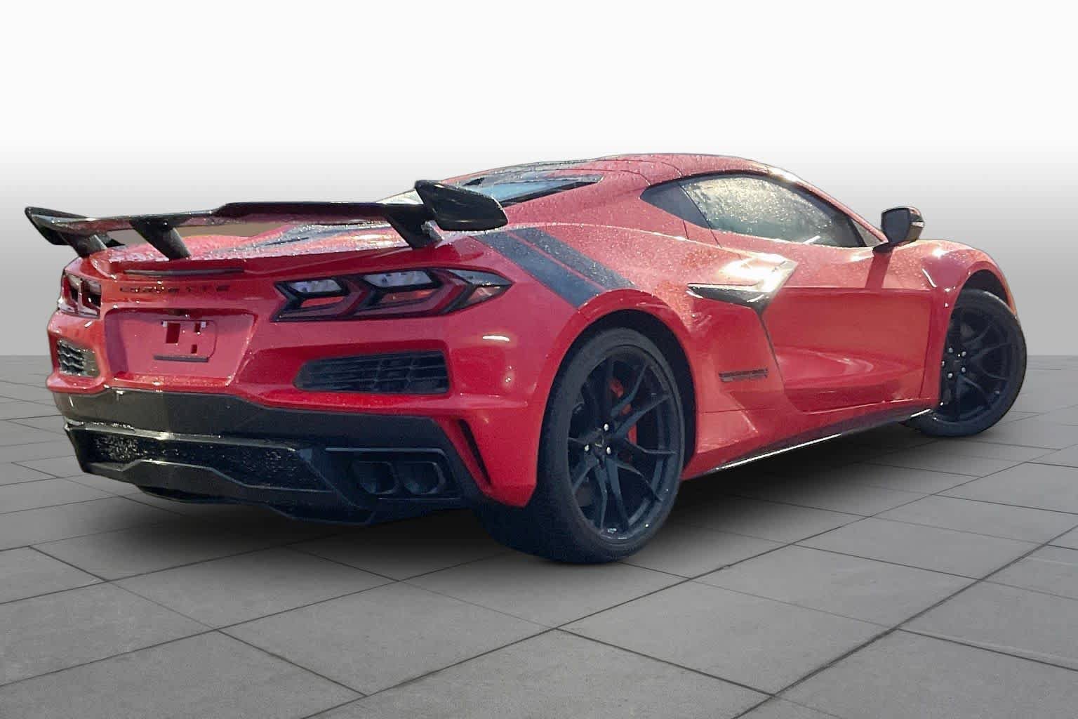 Used 2027 Chevrolet Corvette Grand Sport RWD image 13