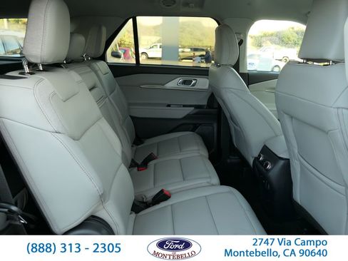 Used 2026 Ford Explorer Active w/ Active Comfort Package image 26